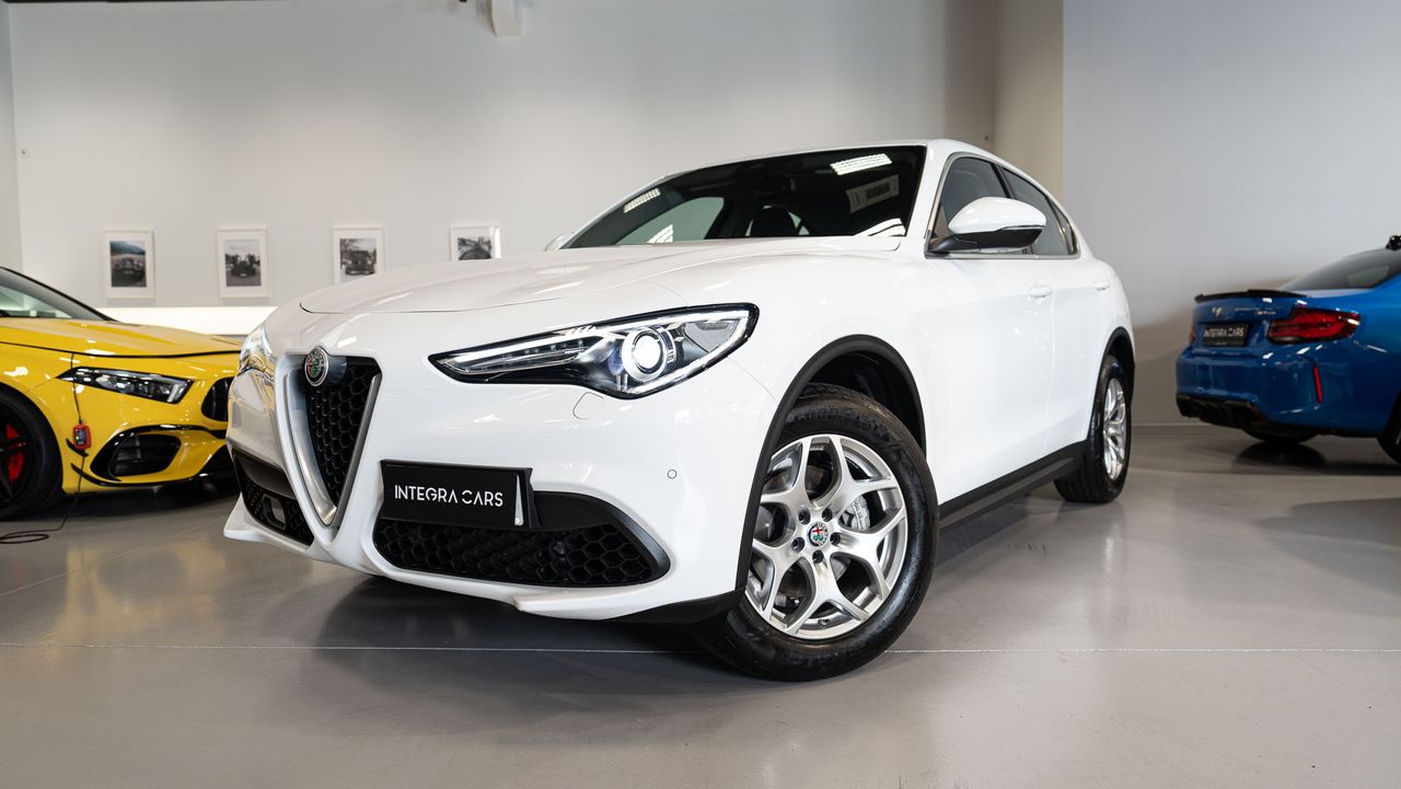 alfa romeo stelvio 2019 /