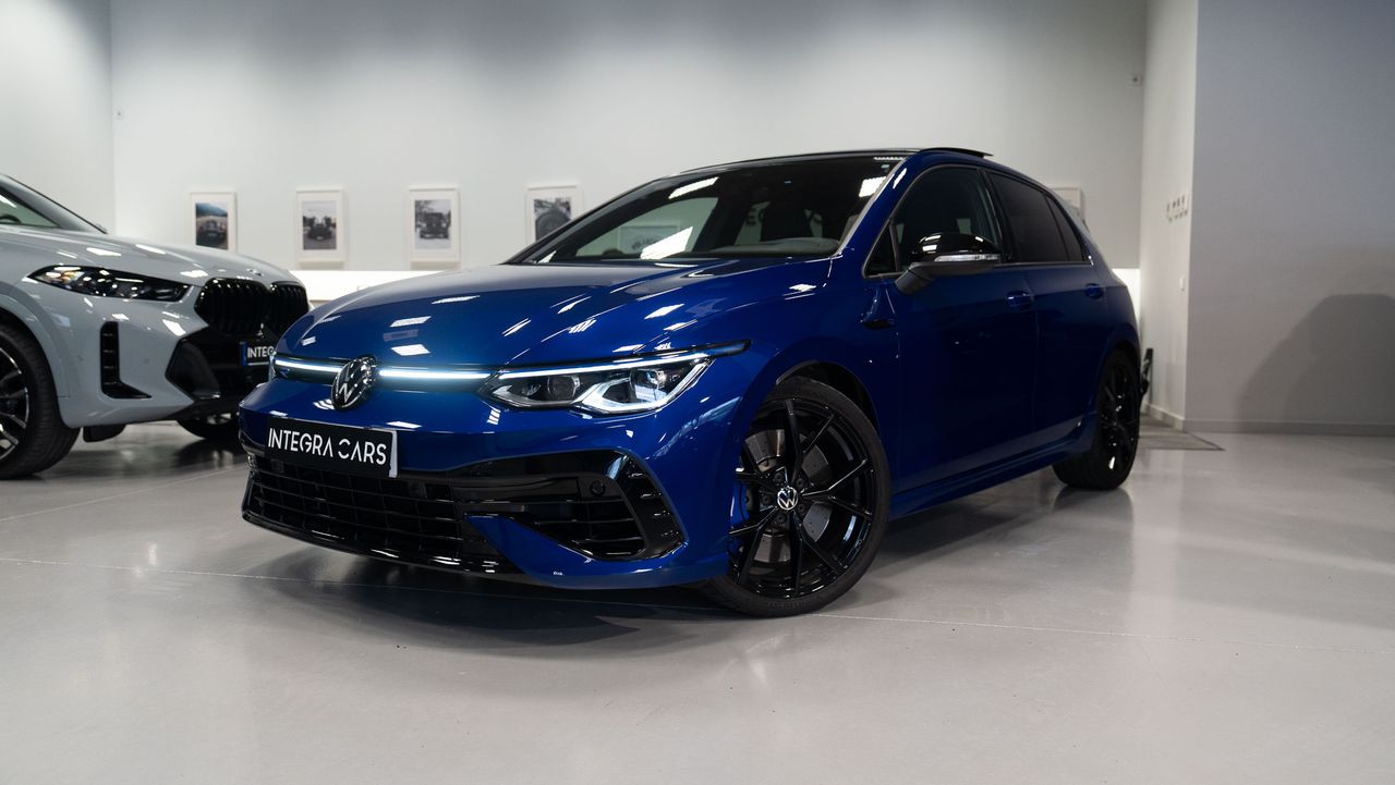 volkswagen golf 2023 /