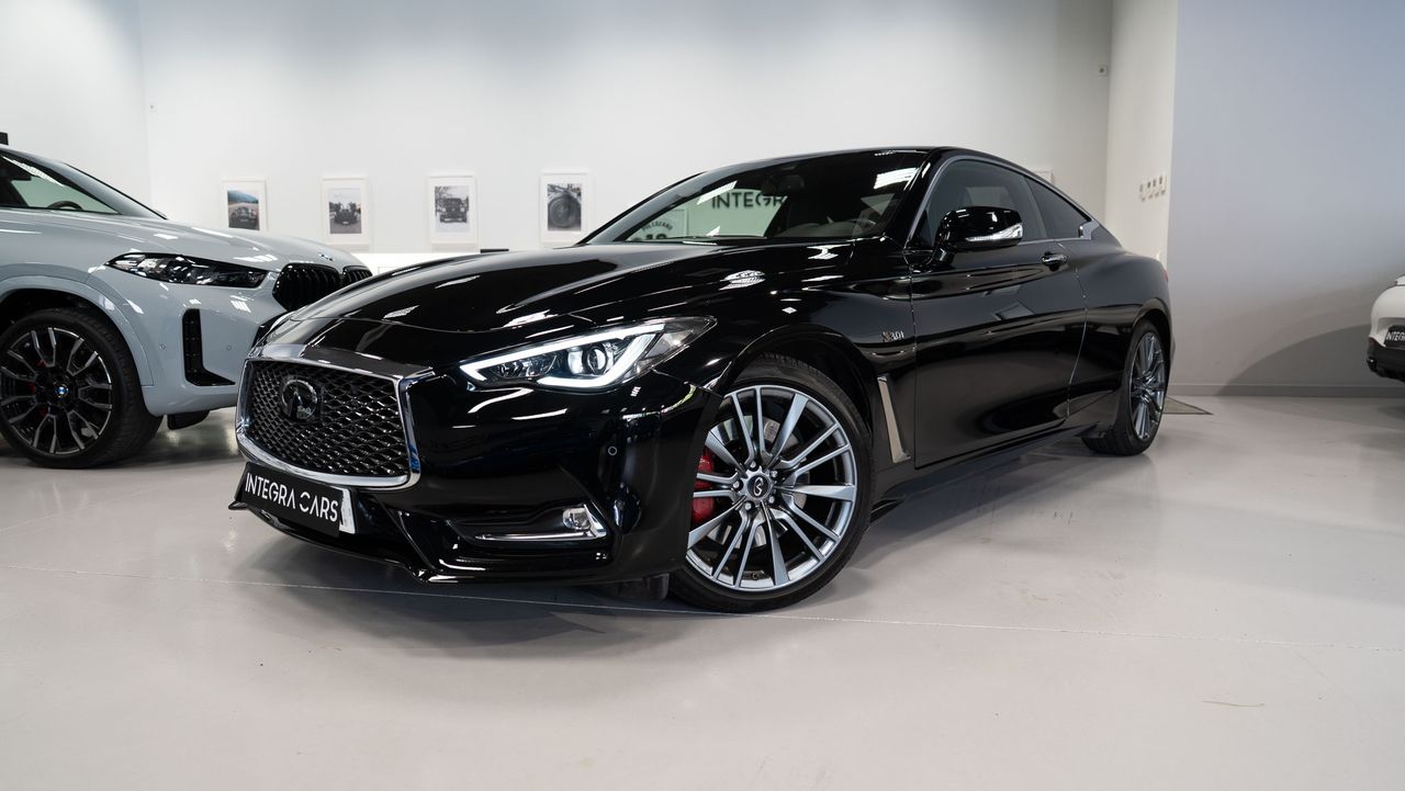 Volante de cuero multifuncional  de segunda mano - infiniti q60 2018 /