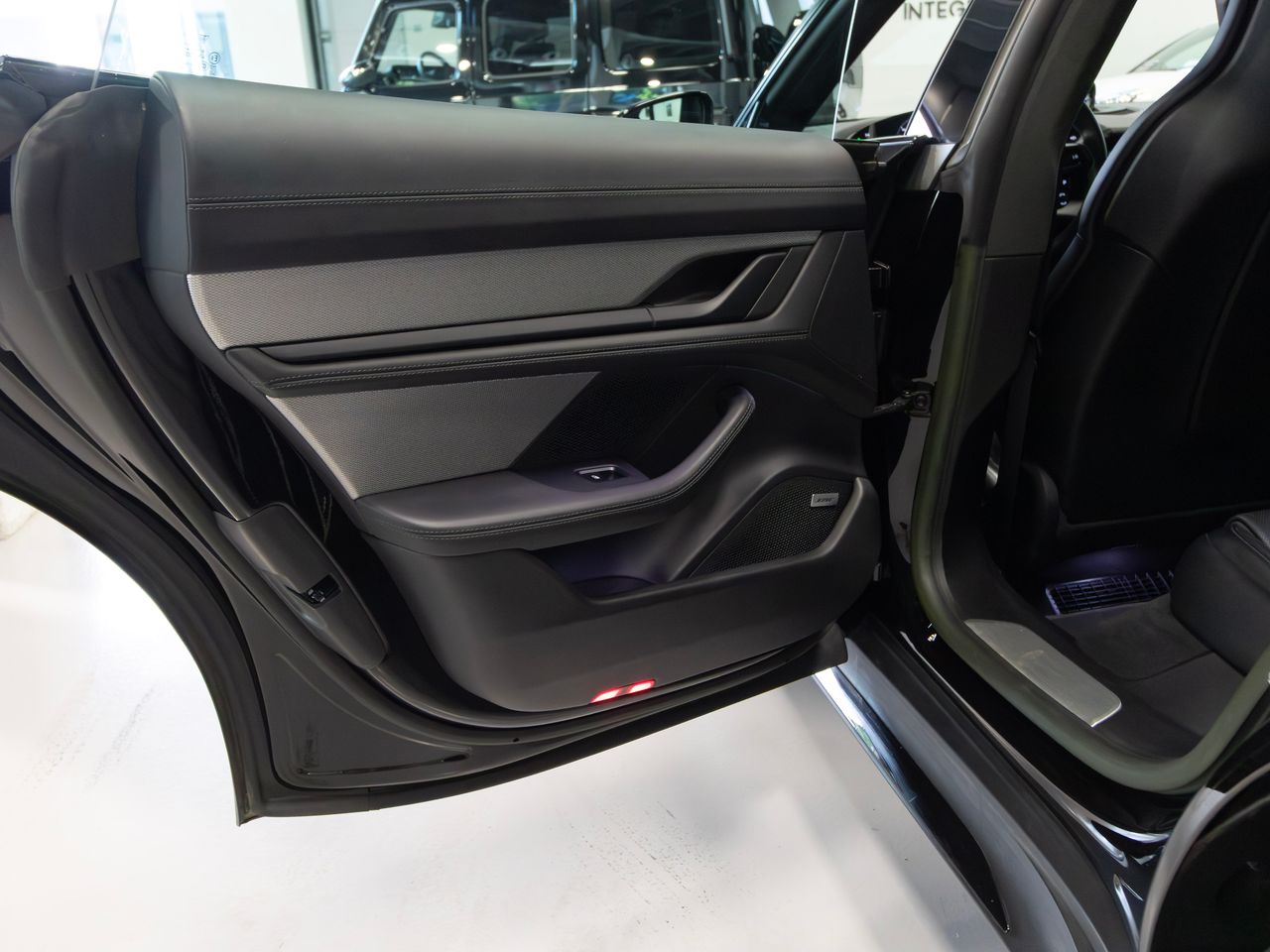 Porsche Taycan Turbo Sport Turismo  - Foto 24