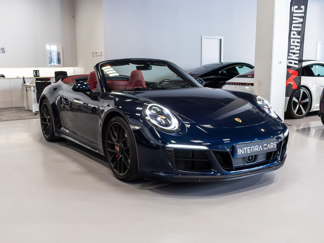 Porsche 911 Carrera 4 GTS Cabriolet - Foto 19