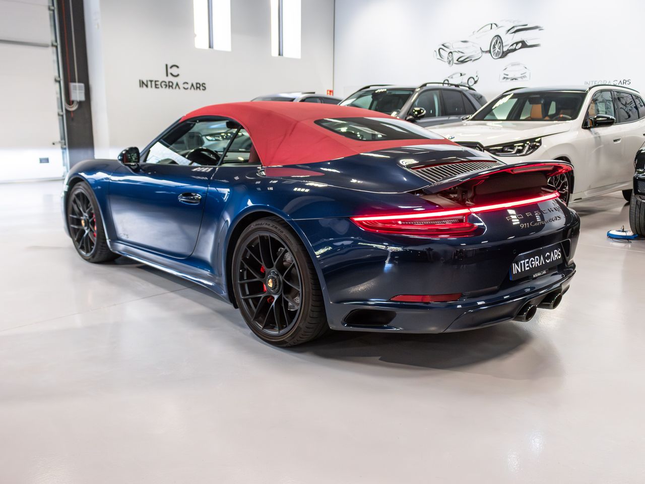 Porsche 911 Carrera 4 GTS  - Foto 10