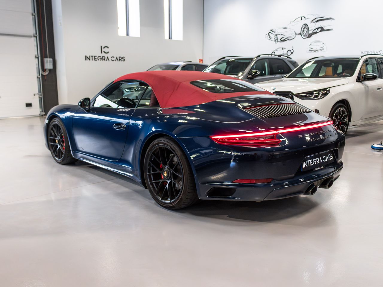Porsche 911 Carrera 4 GTS  - Foto 9