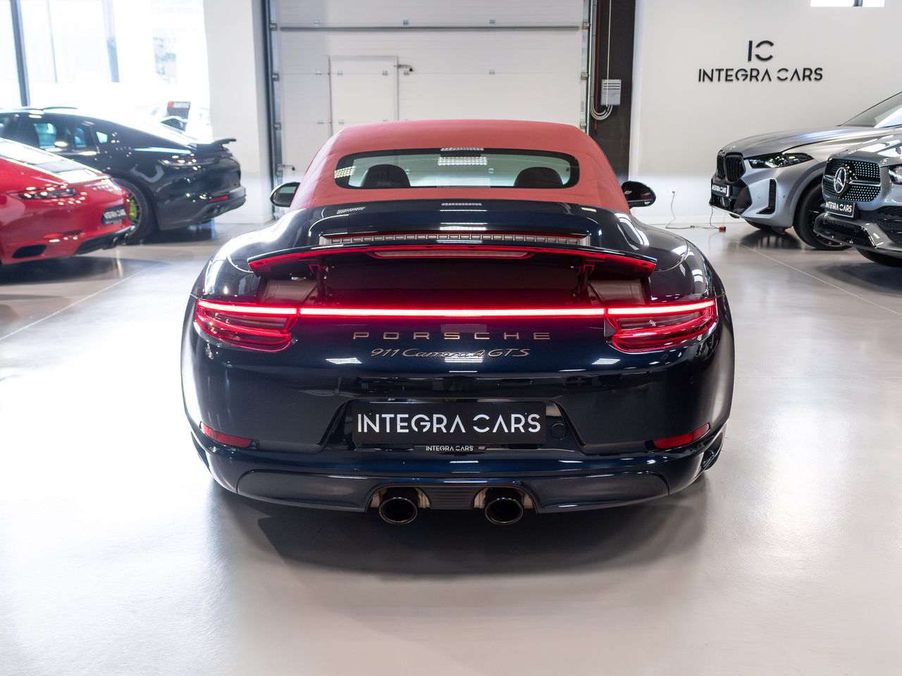 Porsche 911 Carrera 4 GTS Cabriolet - Foto 15