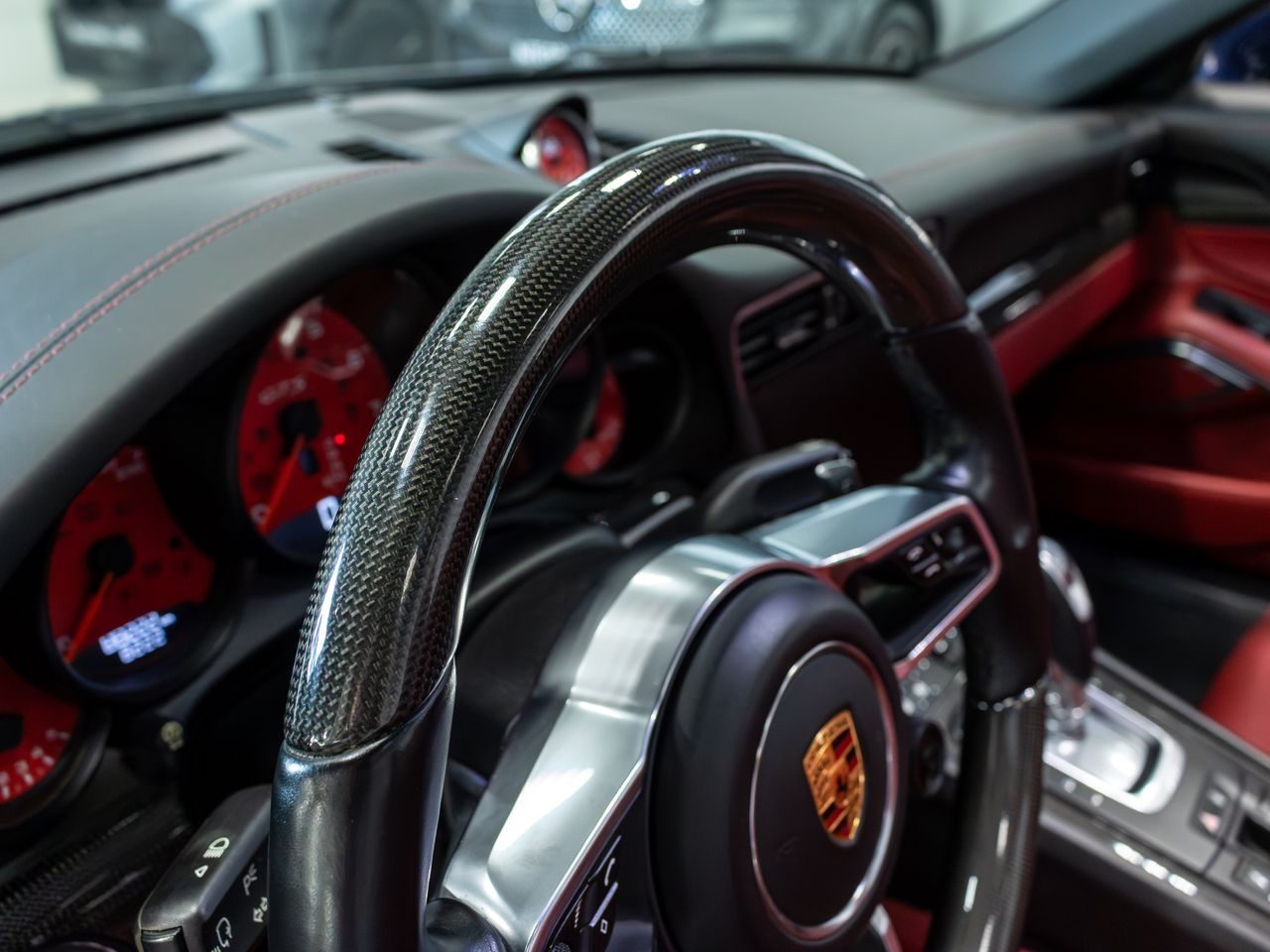 Porsche 911 Carrera 4 GTS  - Foto 30