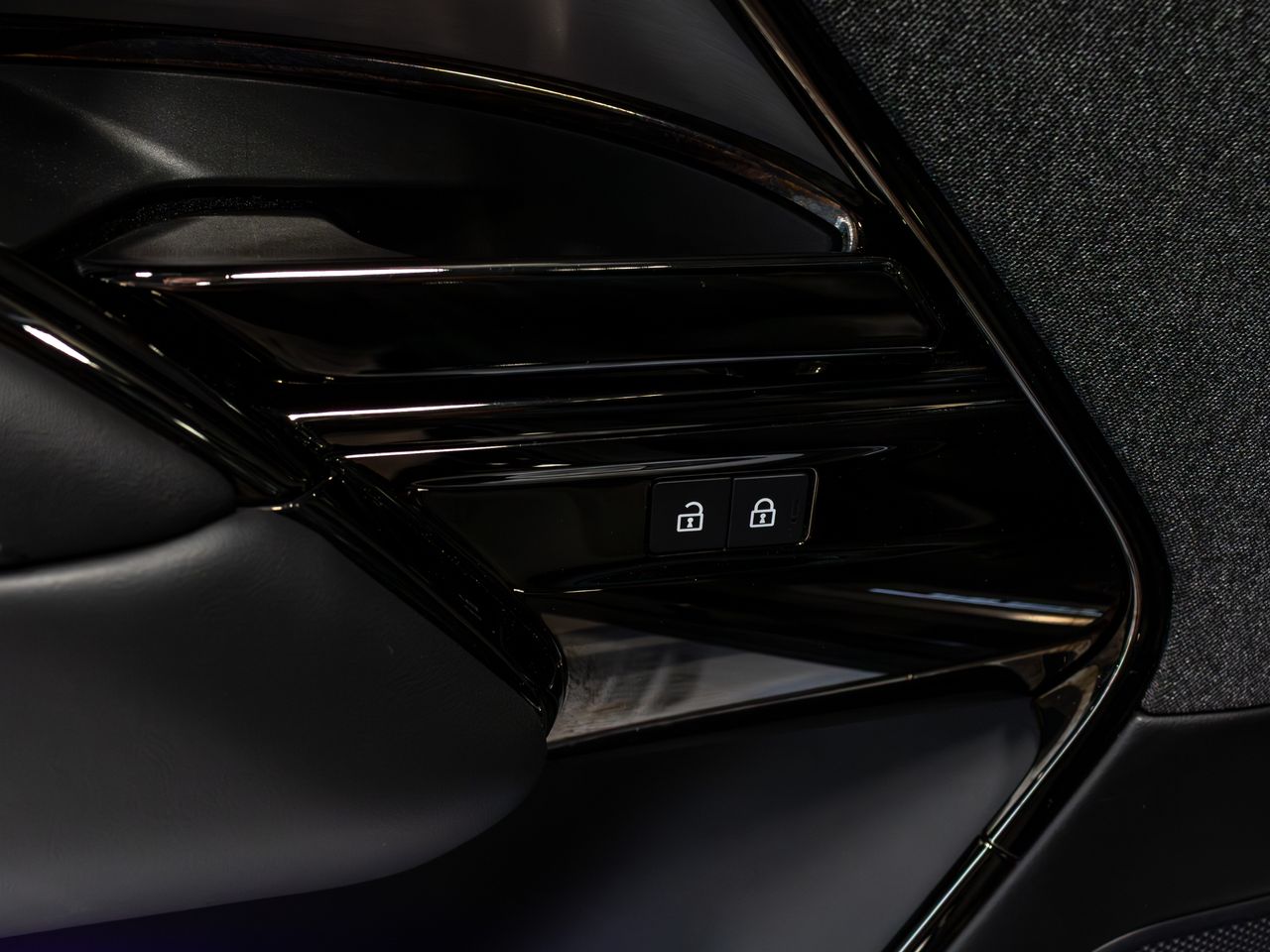 Land-Rover Range Rover Sport 3.0D TD6 300PS AWD Auto MHEV DYNAMIC SE - Foto 32