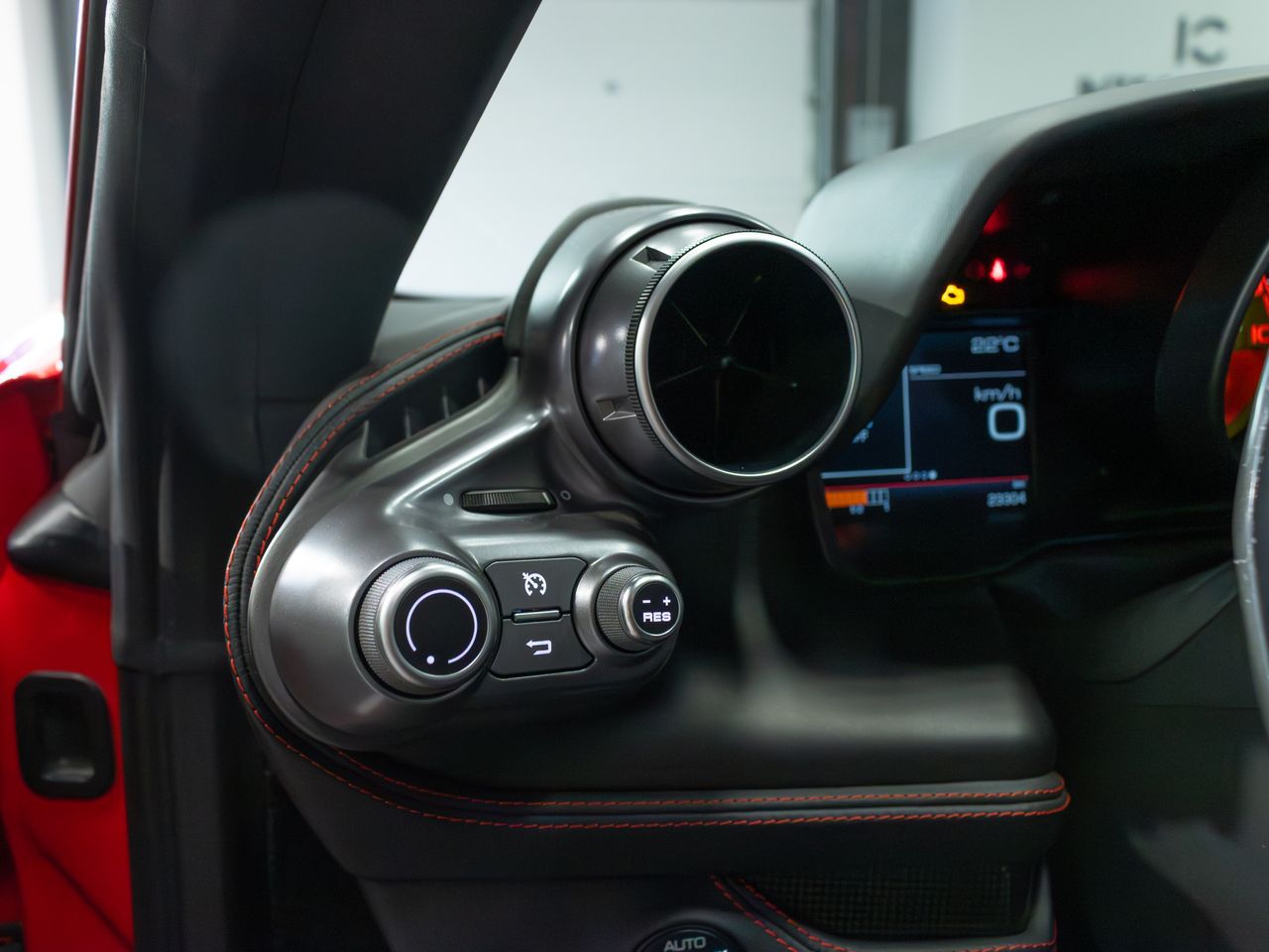 Ferrari F8 Spider - Foto 21