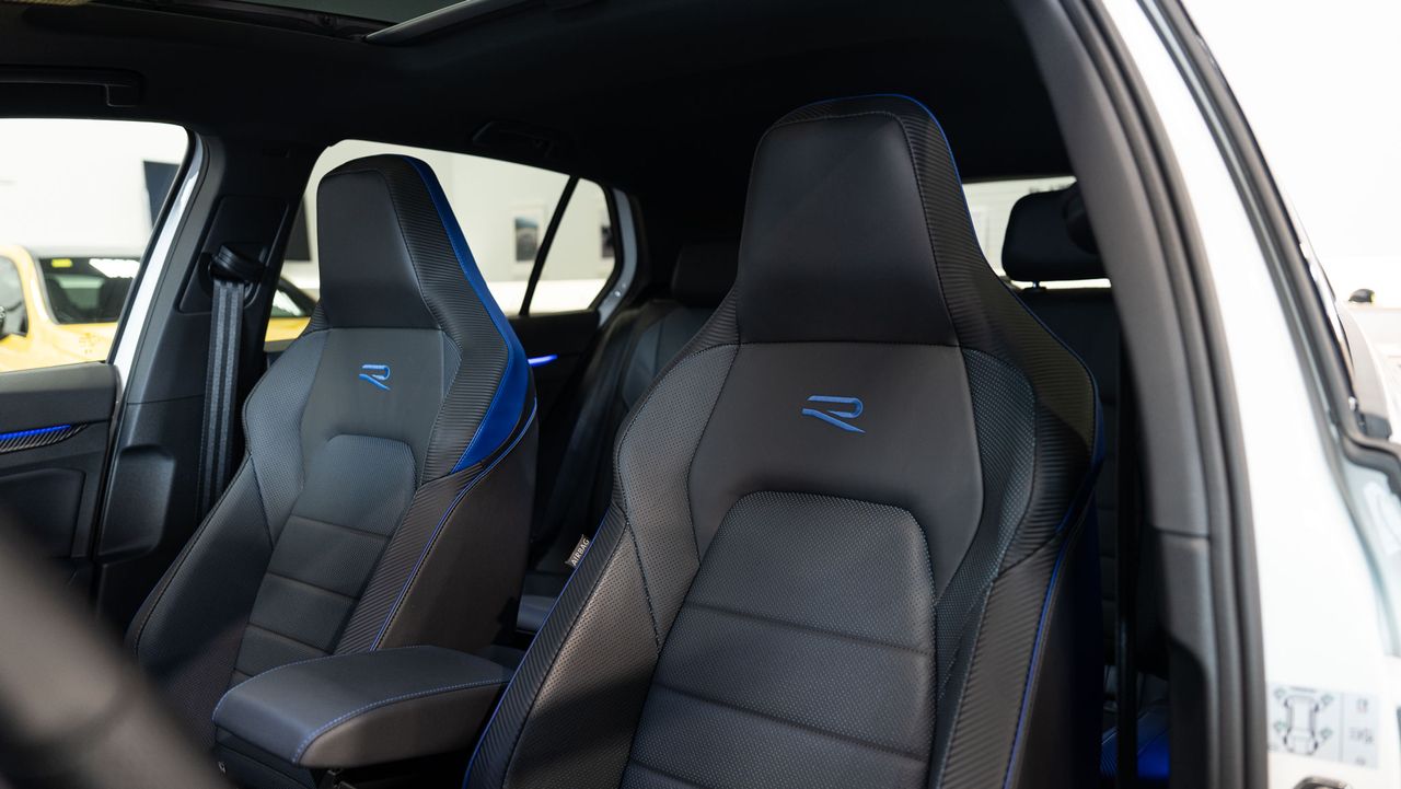 Volkswagen Golf R 20 ANIVERSARIO - Foto 11