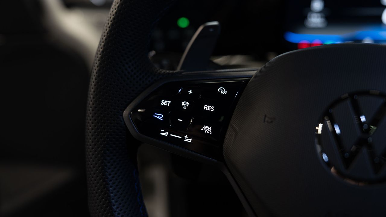 Volkswagen Golf R 20 ANIVERSARIO - Foto 20