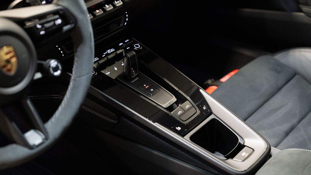 Porsche 911 Targa 4 GTS PDK - Foto 45