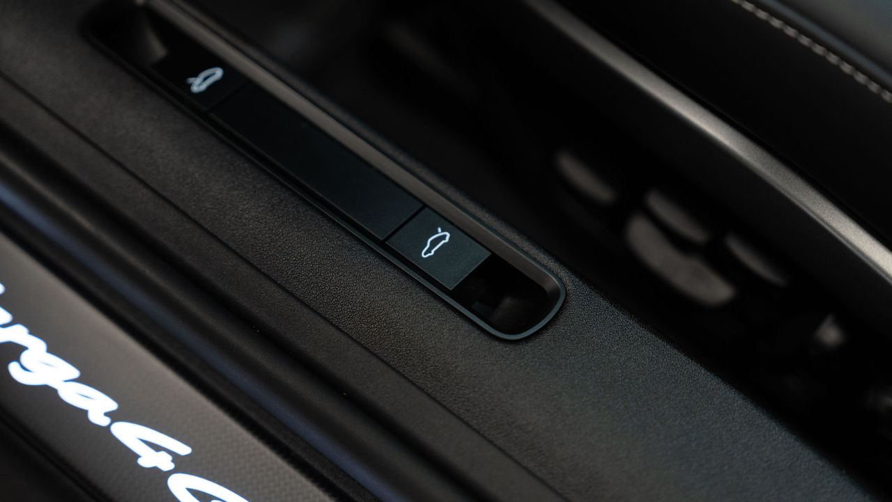 Porsche 911 Targa 4 GTS PDK - Foto 33