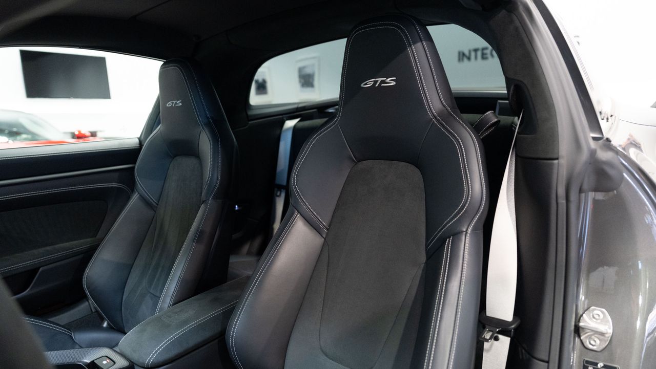 Porsche 911 Targa 4 GTS PDK - Foto 13