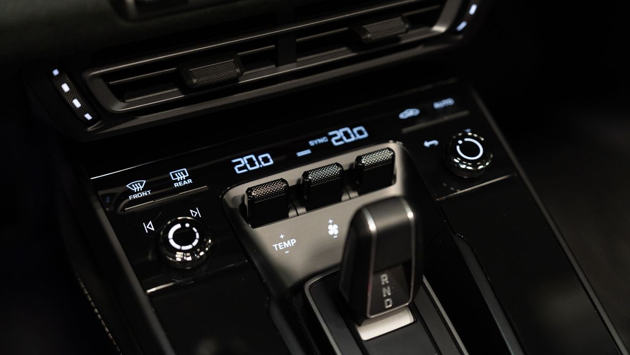 Porsche 911 Targa 4 GTS PDK - Foto 27