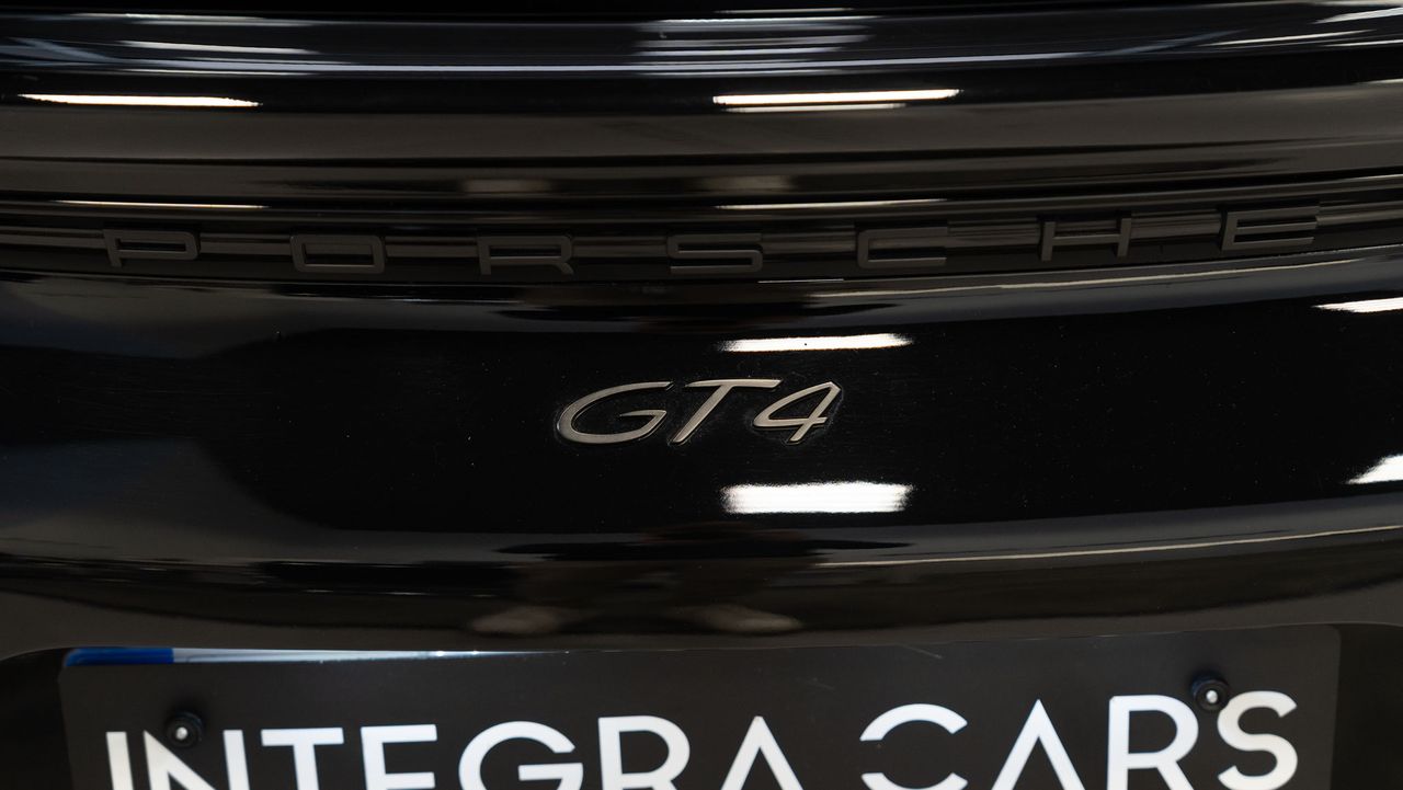 Porsche 718 CAYMAN GT4 - Foto 46