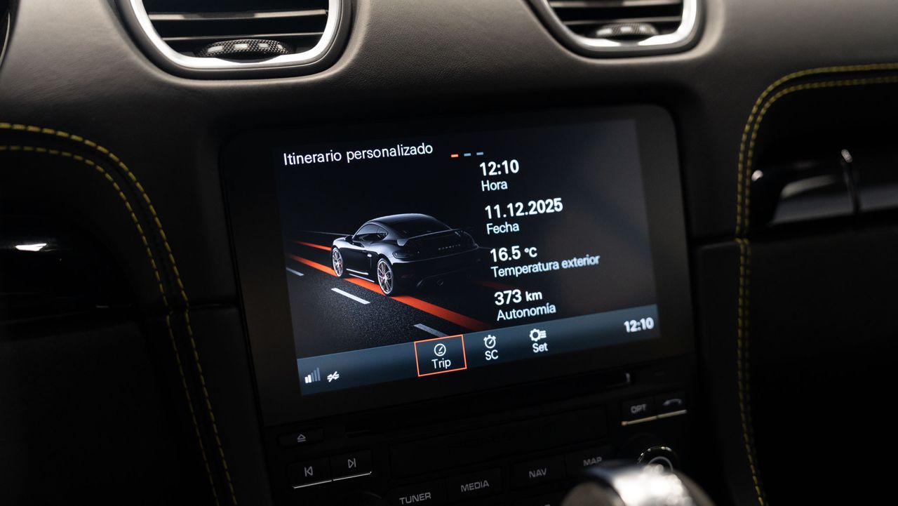 Porsche 718 CAYMAN GT4 - Foto 20