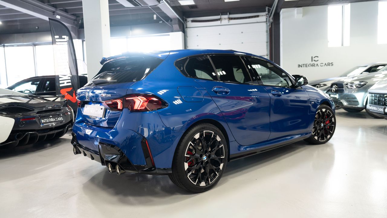 BMW Serie 1 M135i XDRIVE - Foto 11