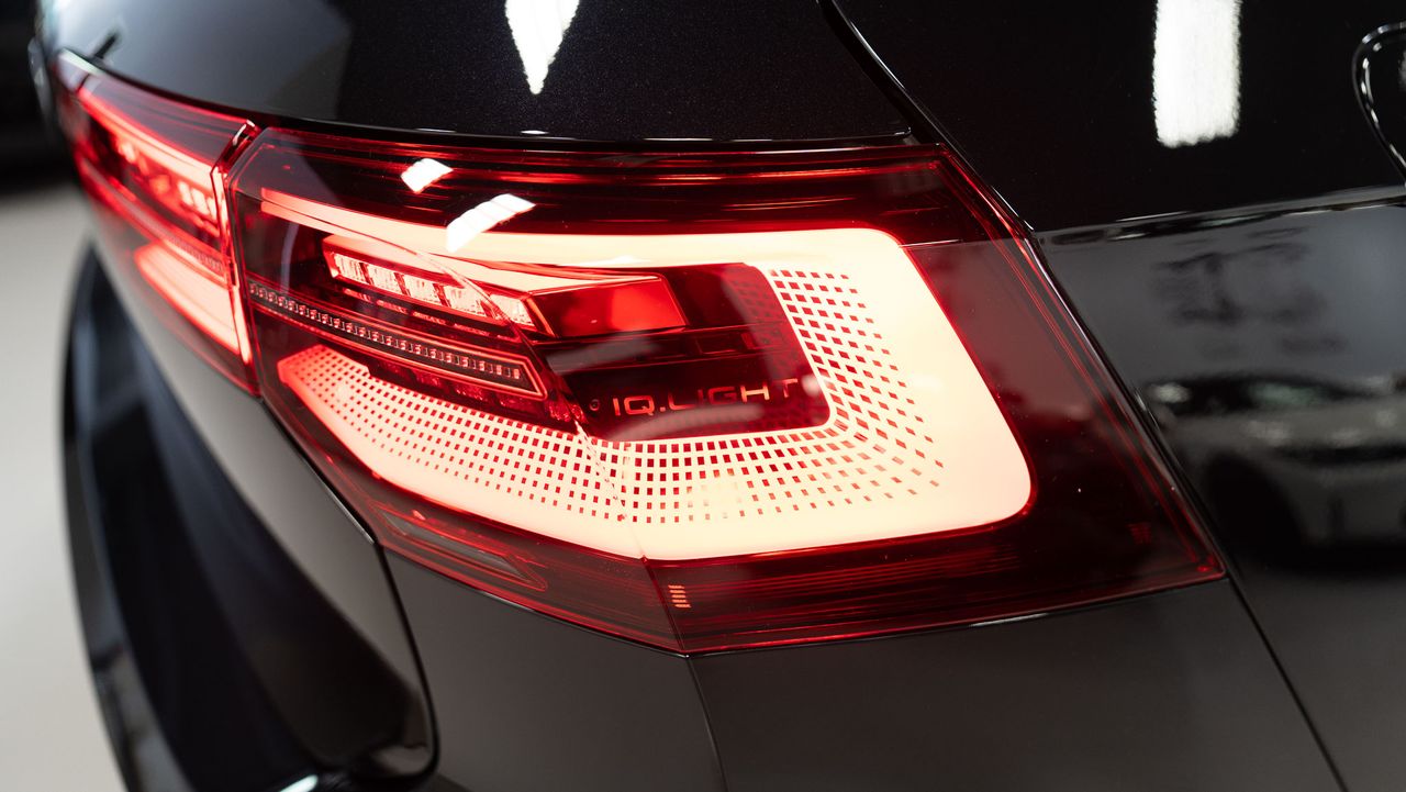 Volkswagen Golf R 20 ANIVERSARIO - Foto 32