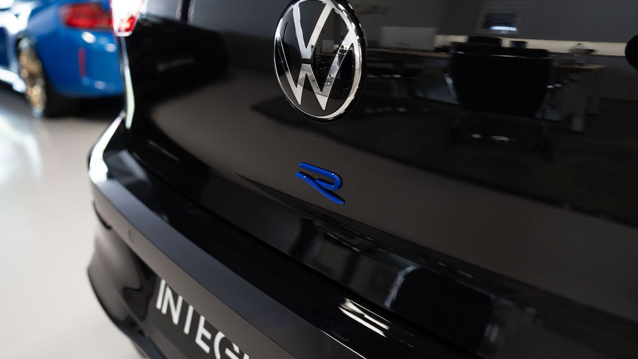 Volkswagen Golf R 20 ANIVERSARIO - Foto 33
