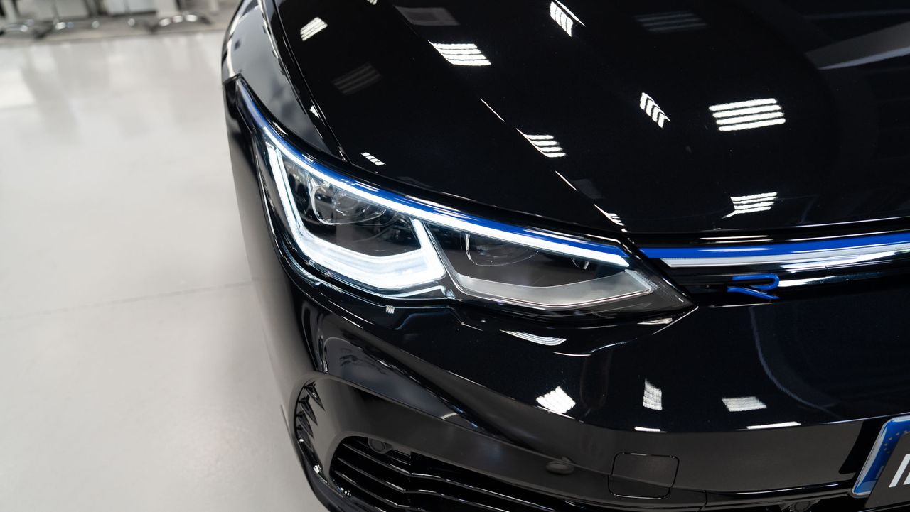 Volkswagen Golf R 20 ANIVERSARIO - Foto 37