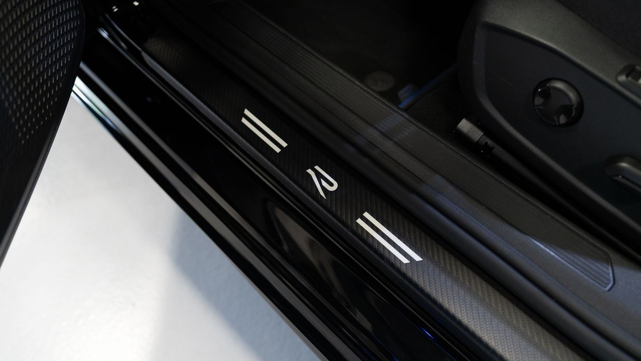 Volkswagen Golf R 20 ANIVERSARIO - Foto 18