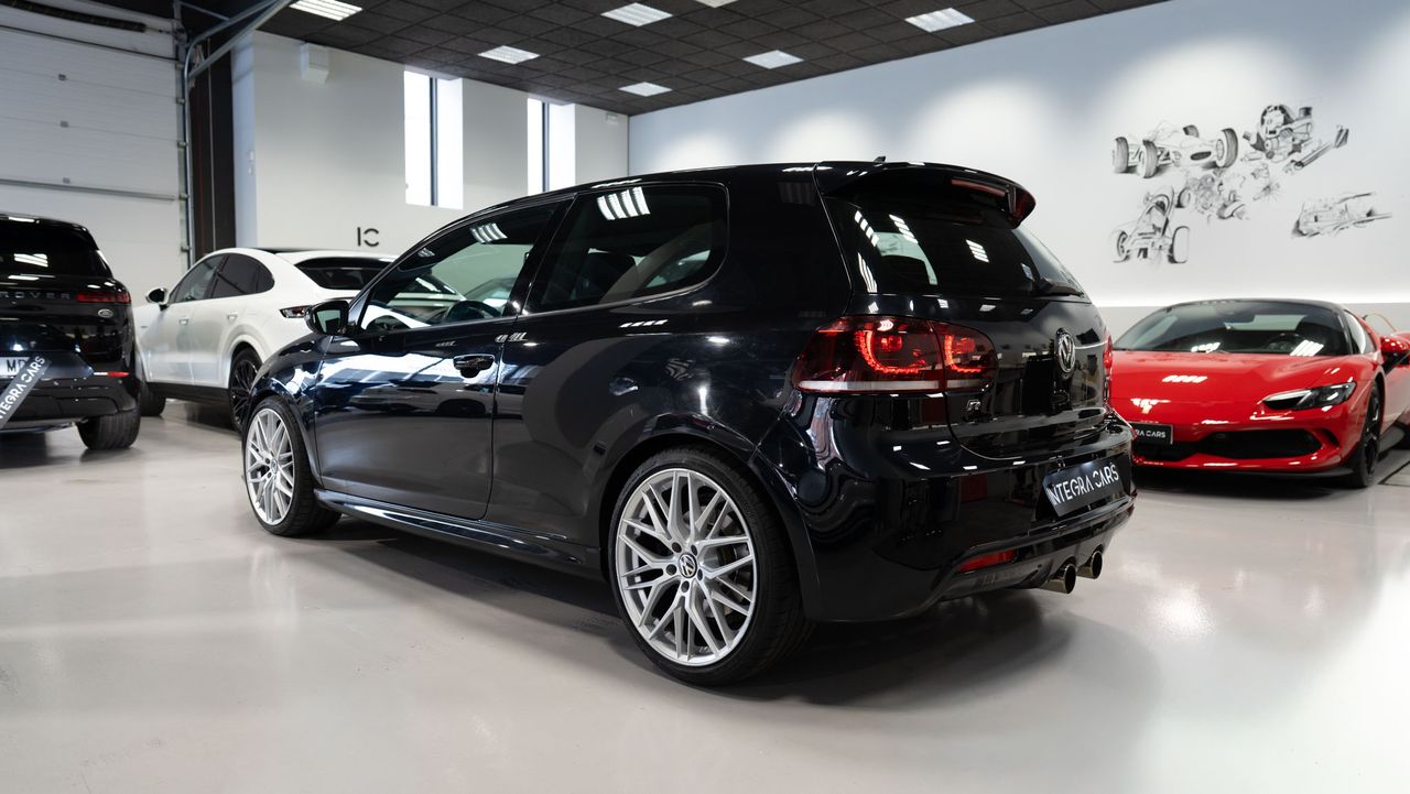 Volkswagen Golf 3p R 2.0 TSI 270 CV 4Motion DSG - Foto 5