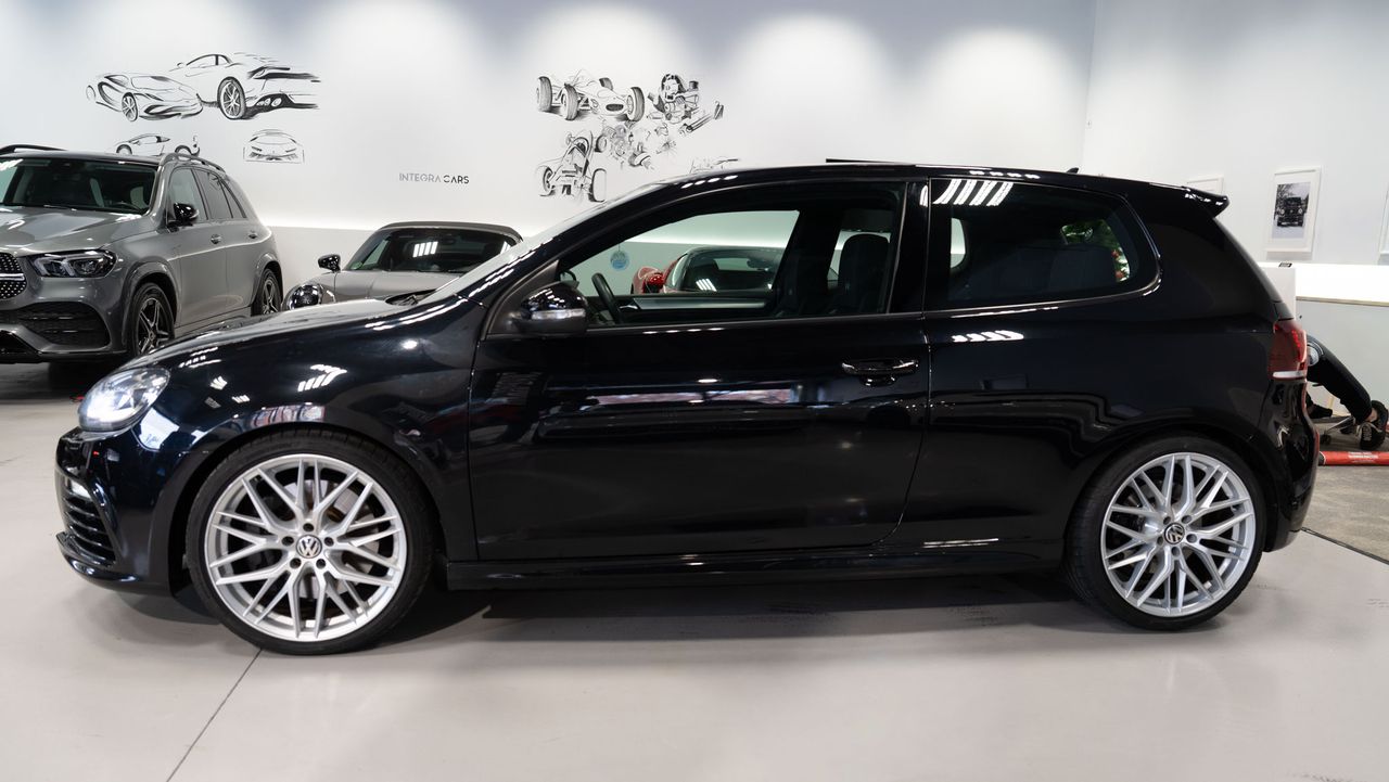 Volkswagen Golf 3p R 2.0 TSI 270 CV 4Motion DSG - Foto 4