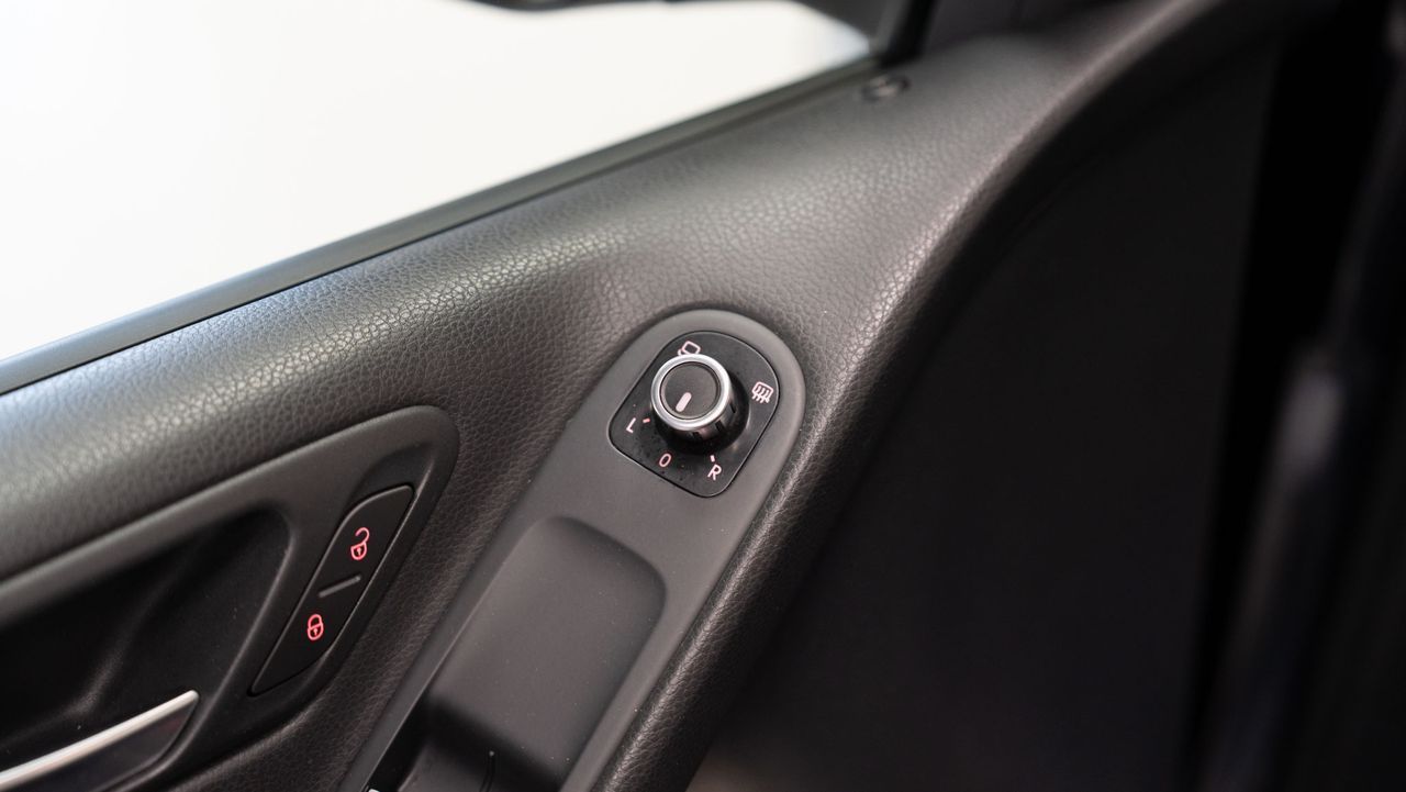 Volkswagen Golf 3p R 2.0 TSI 270 CV 4Motion DSG - Foto 19