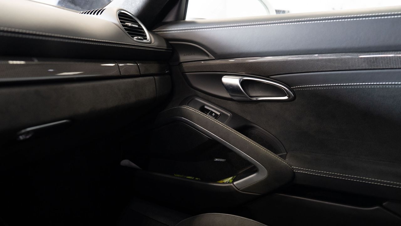 Porsche Cayman 718 GTS - Foto 23
