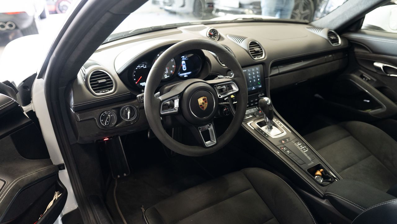 Porsche Cayman 718 GTS - Foto 16