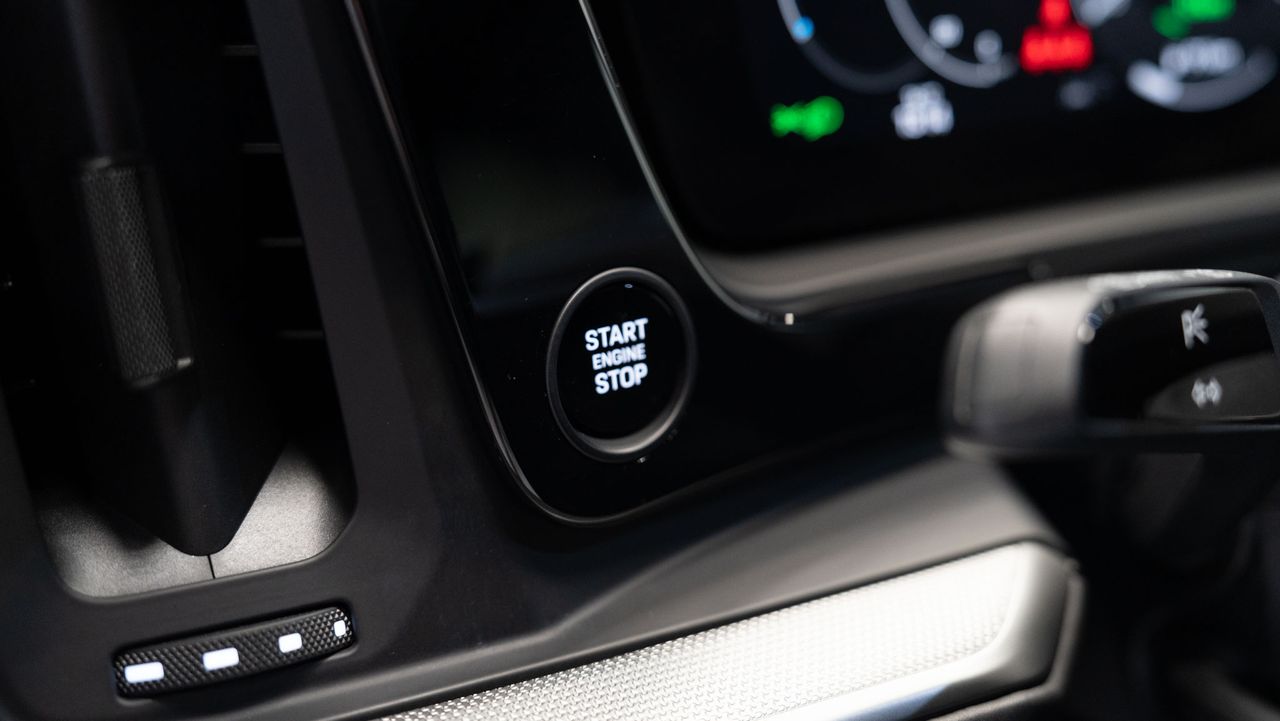 Porsche Cayenne S COUPE E-HYBRID - Foto 37