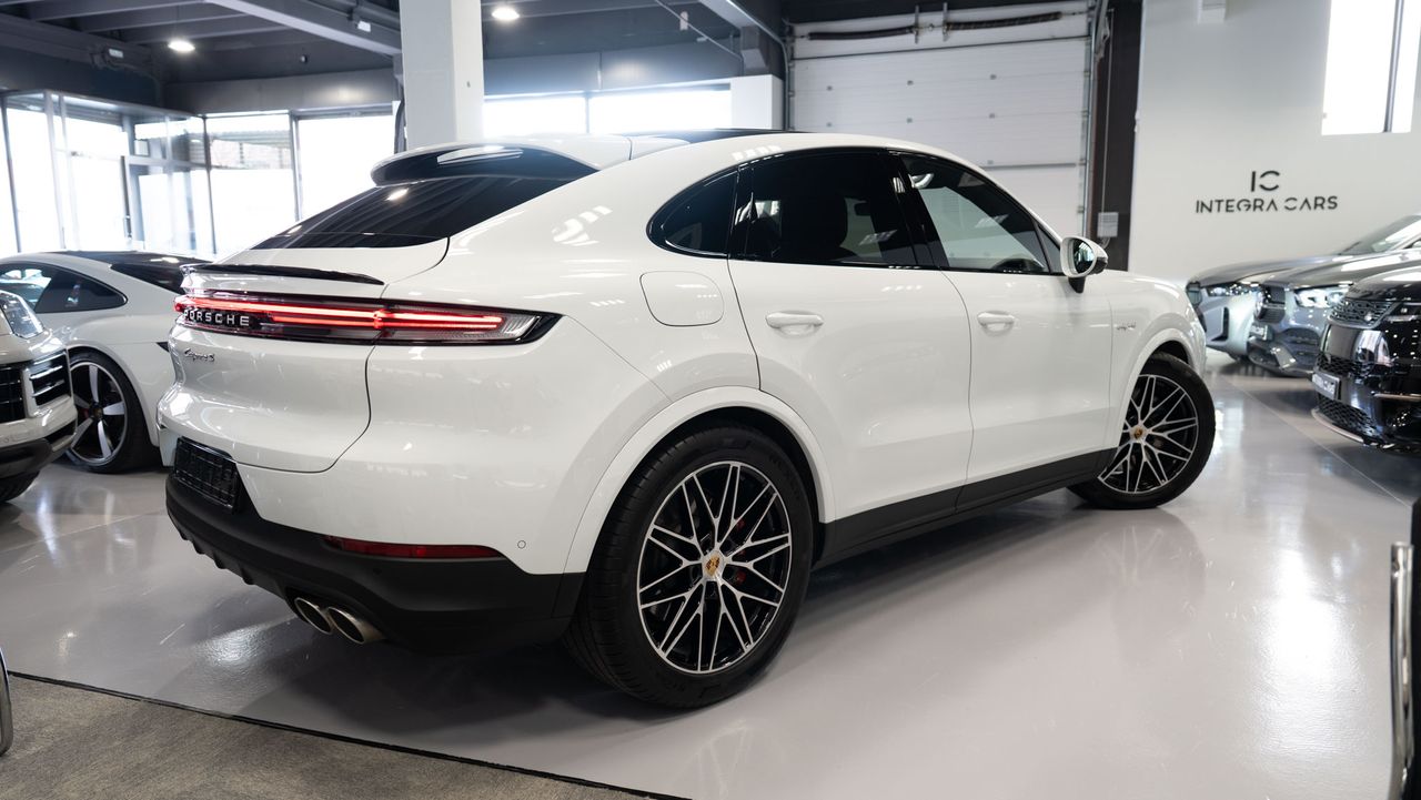 Porsche Cayenne S COUPE E-HYBRID - Foto 10