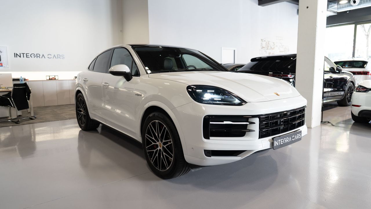 Porsche Cayenne S COUPE E-HYBRID - Foto 8