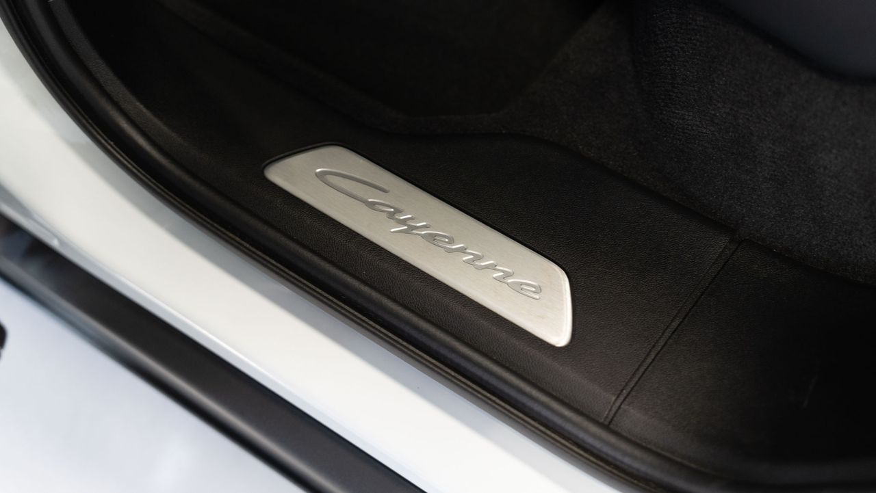 Porsche Cayenne S COUPE E-HYBRID - Foto 51