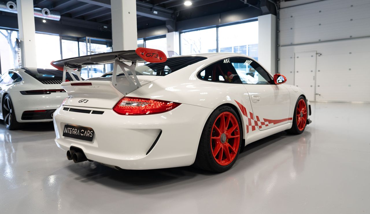 Porsche 911 997.2 GT3 - Foto 7