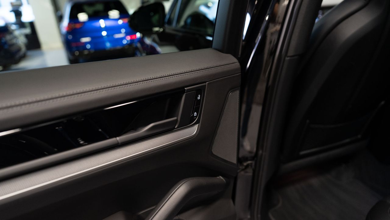 Porsche Cayenne S Coupe E-hybrid - Foto 12