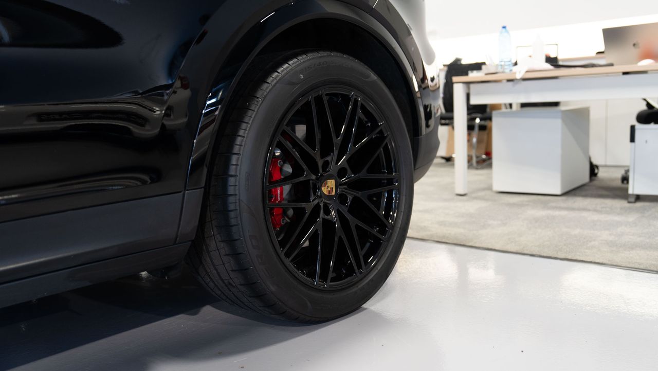 Porsche Cayenne S Coupe E-hybrid - Foto 39