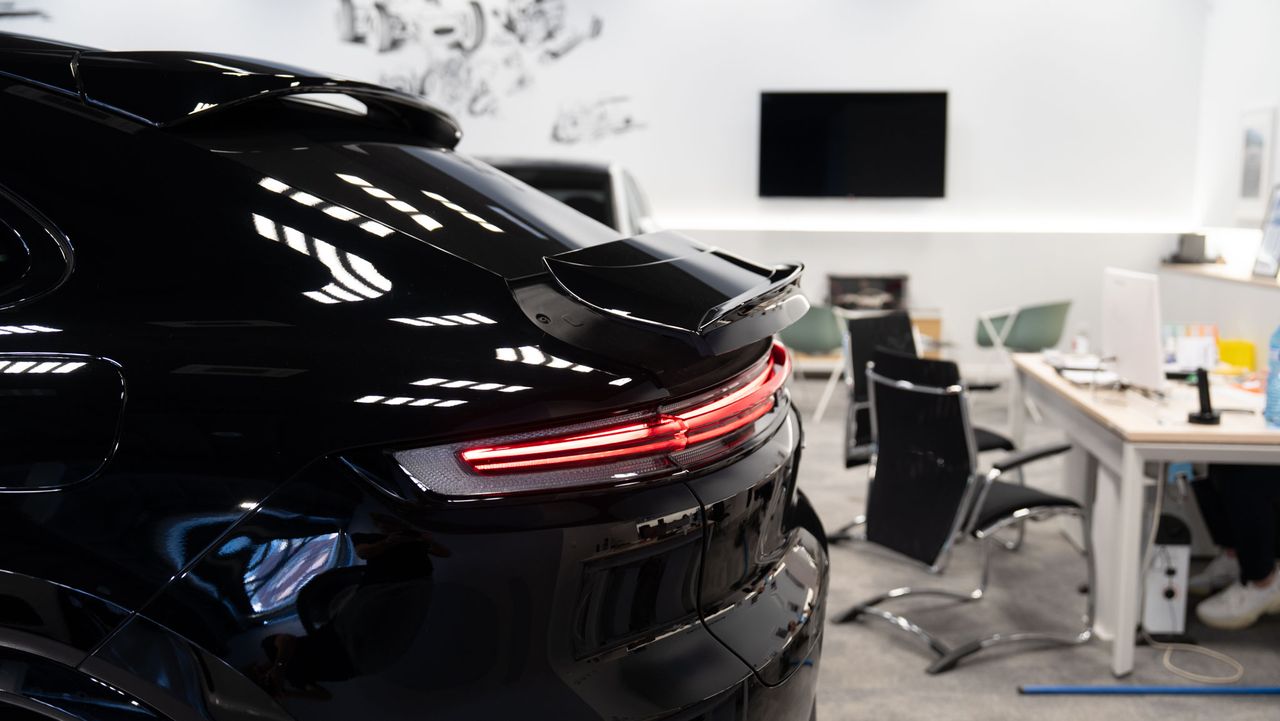 Porsche Cayenne S Coupe E-hybrid - Foto 33