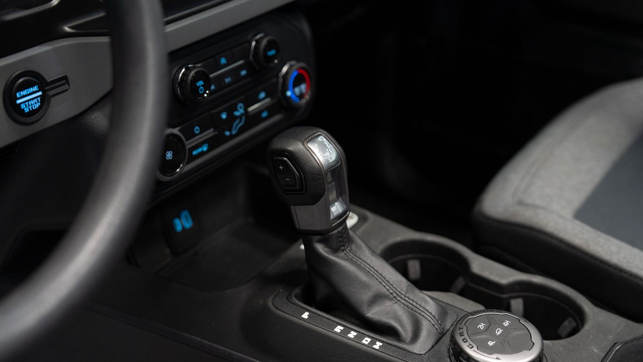 Ford Bronco FORD Bronco Outer Banks 2.7 EcoBoost V6 4x4 In - Foto 31