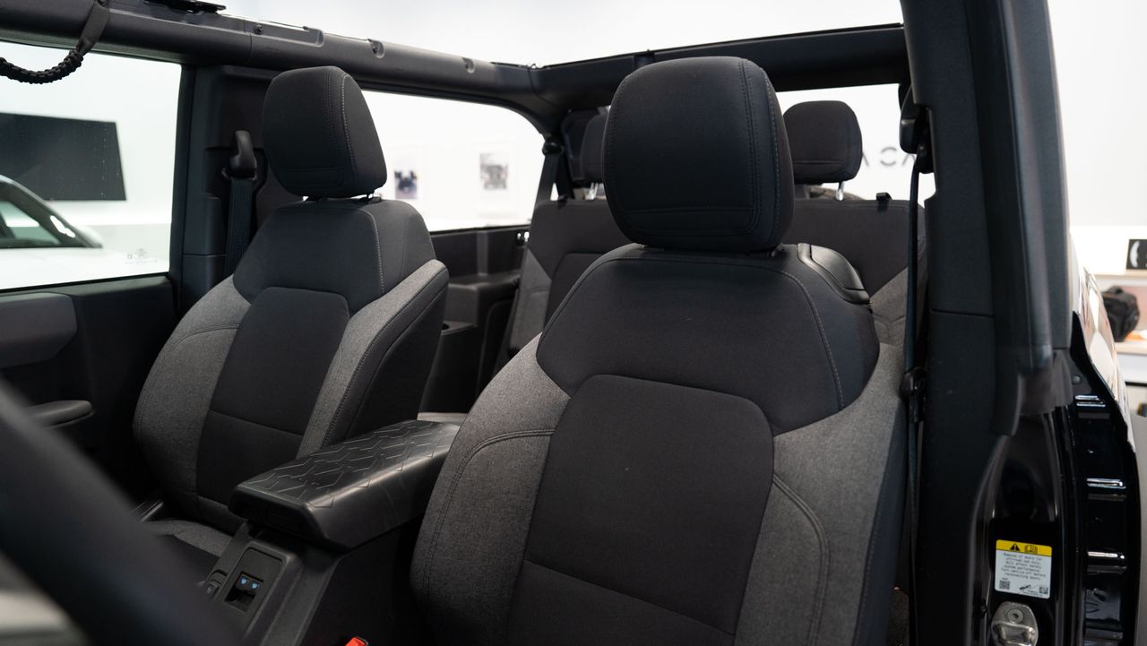 Ford Bronco FORD Bronco Outer Banks 2.7 EcoBoost V6 4x4 In - Foto 16