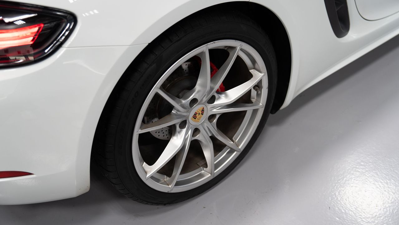 Porsche 718 Boxster S - Foto 36