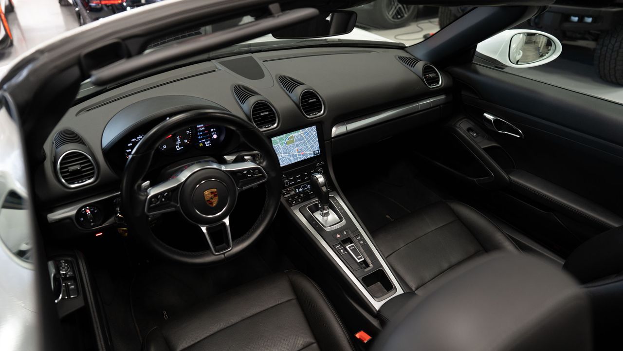 Porsche 718 Boxster S - Foto 19