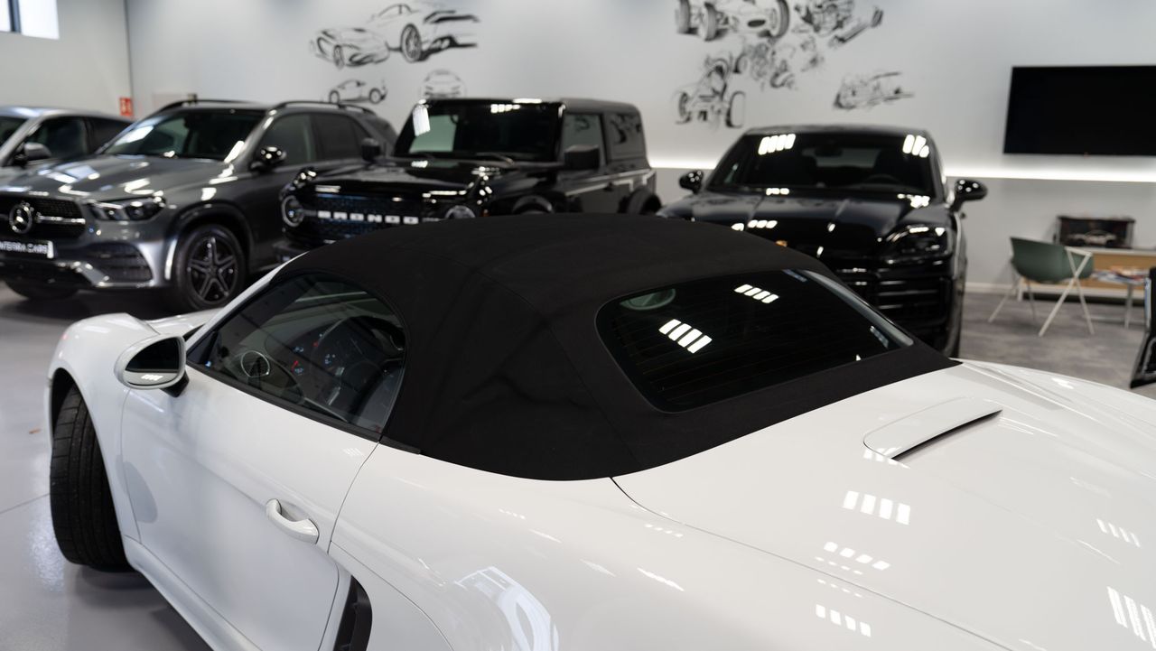 Porsche 718 Boxster S - Foto 31