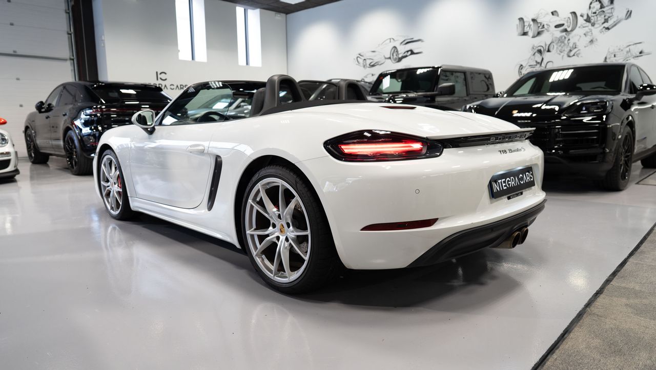 Porsche 718 Boxster S - Foto 8