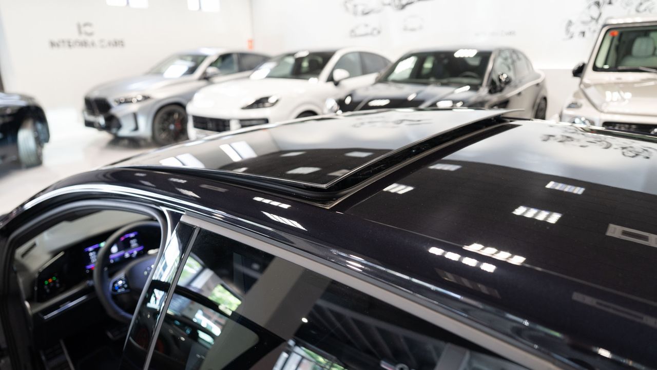 Volkswagen Golf R 20 ANIVERSARIO - Foto 30