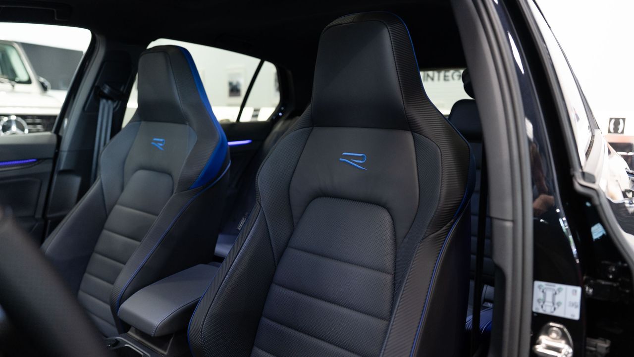 Volkswagen Golf R 20 ANIVERSARIO - Foto 8