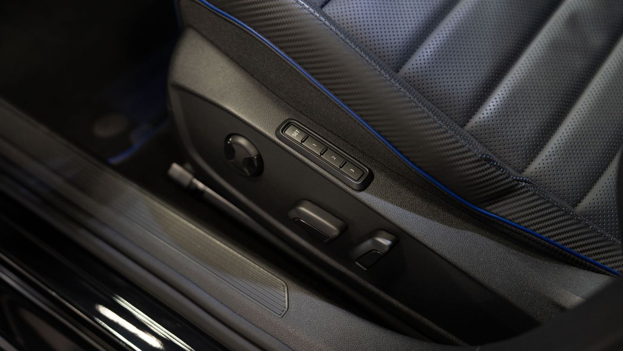 Volkswagen Golf R 20 ANIVERSARIO - Foto 20