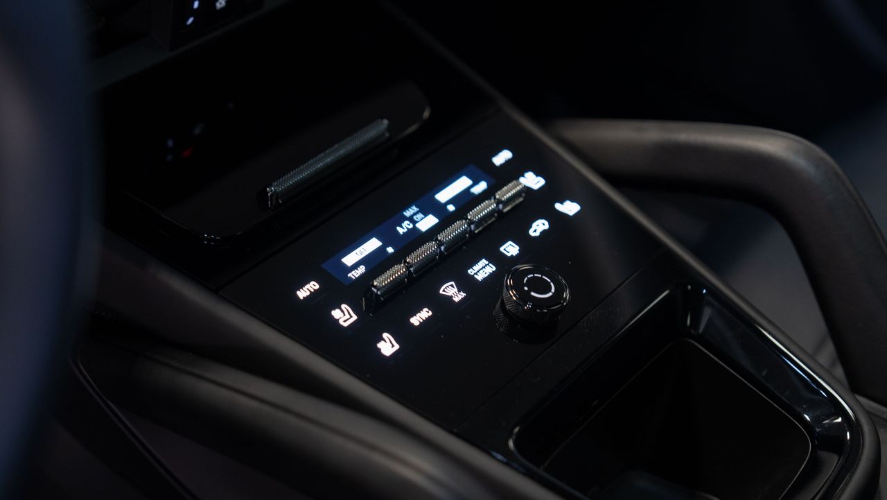 Porsche Cayenne Coupe E-hybrid - Foto 16