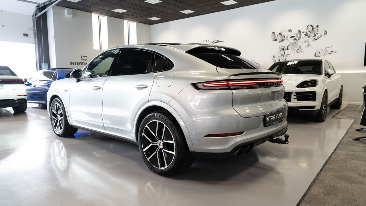 Porsche Cayenne Coupe E-hybrid - Foto 6