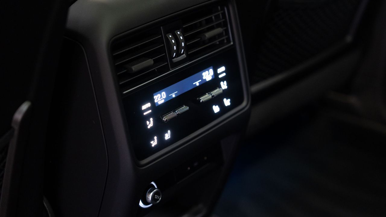 Porsche Cayenne Coupe E-hybrid - Foto 30