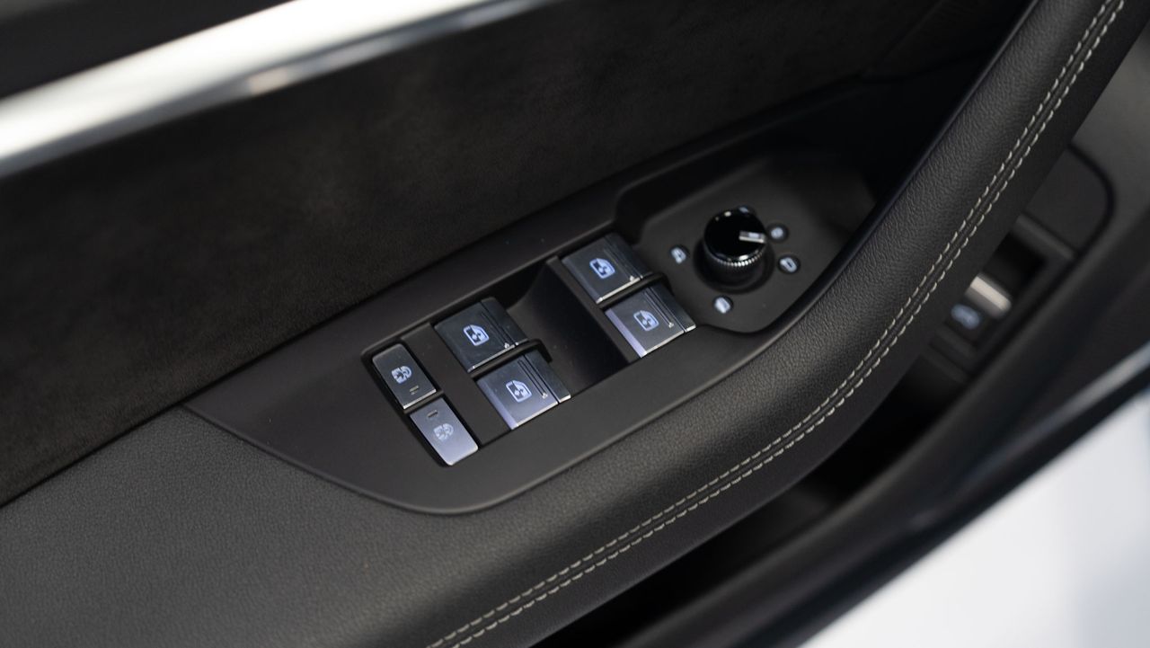 Audi A6 RS 6 Avant TFSI quattro 441 kW (600 CV) tiptronic - Foto 26